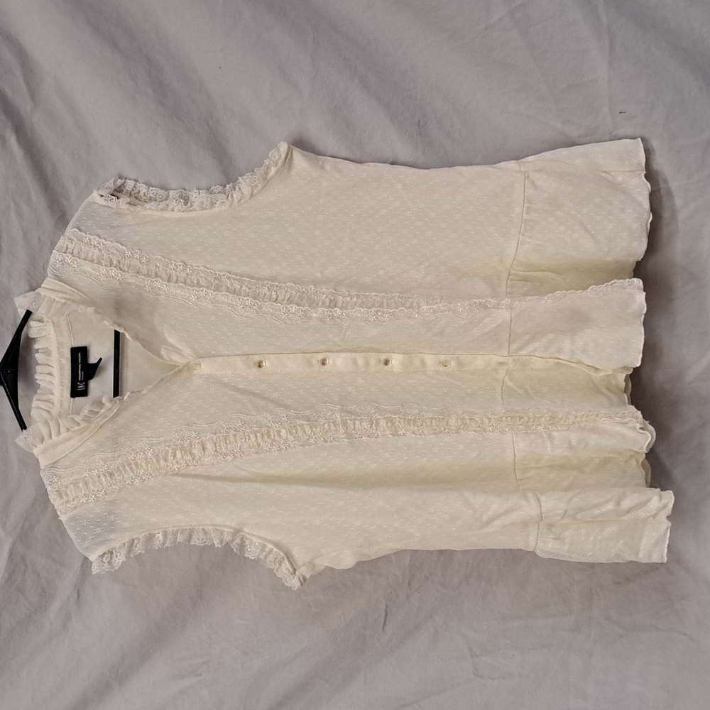 2X INC- bohemian type sleeveless adorable,  feminine, summer top.